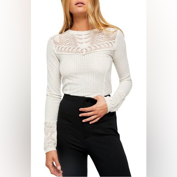 Free People| ‘Colette’ Scallop Trim Pointelle Top - Picture 2 of 7